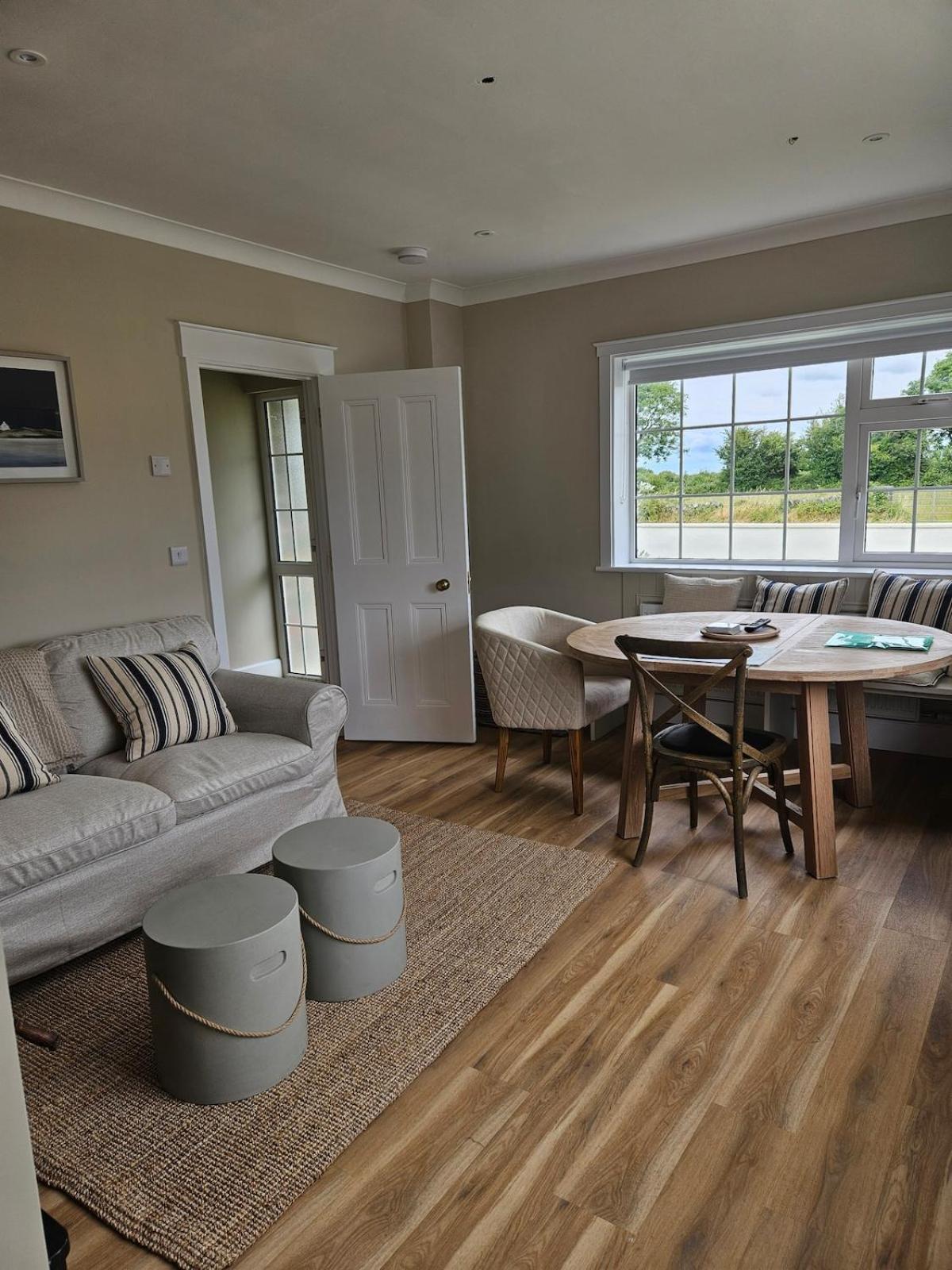 Three Bedroom Cosy Quiet Luxury In The Burren Wild Atlantic Way Galway Ngoại thất bức ảnh